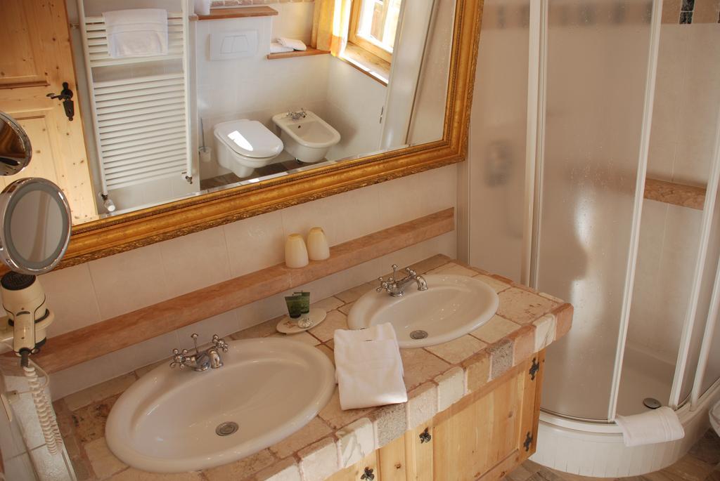 Piccolohotel Tempele Residence San Candido Exterior foto