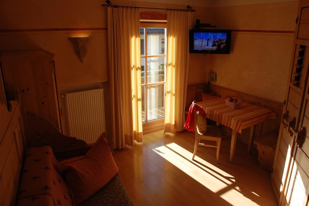 Piccolohotel Tempele Residence San Candido Exterior foto